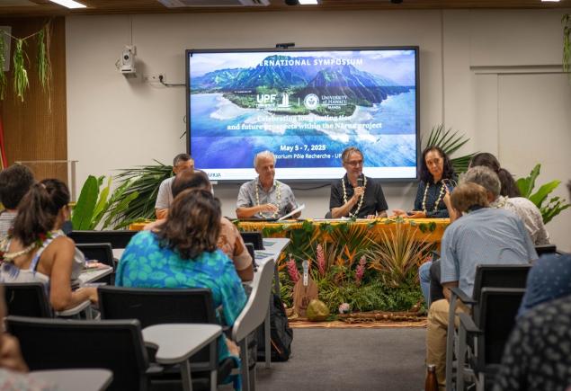 Symposium UPF-UHM